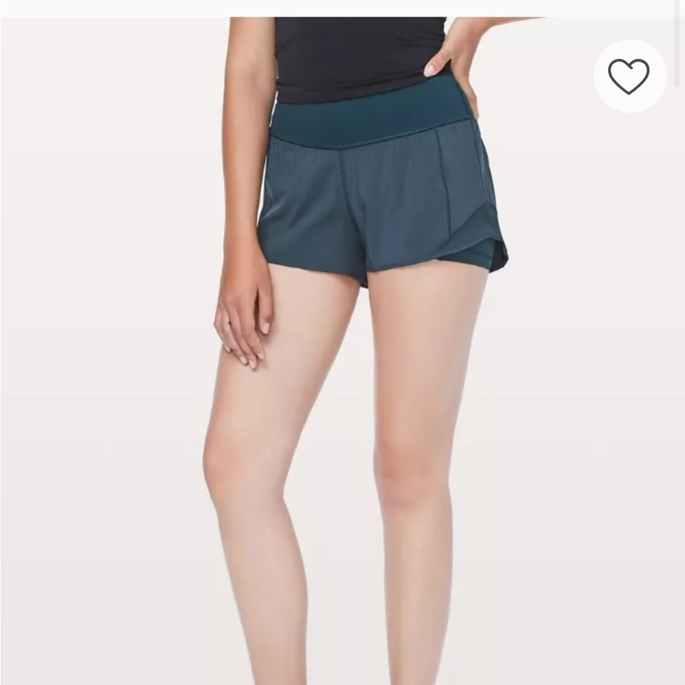 Lululemon Hotty Hot Short